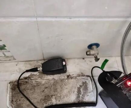 望奎屋顶漏水维修公司分享下卫生间漏水的危害及解决方法